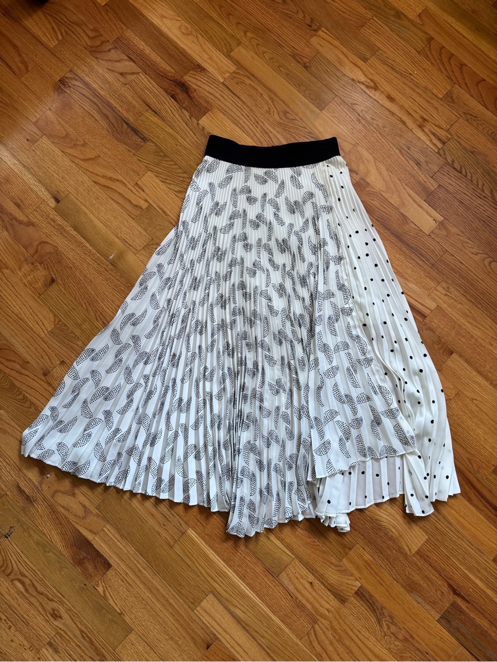A.L.C. White Pleated Midi Skirt STUNNING!